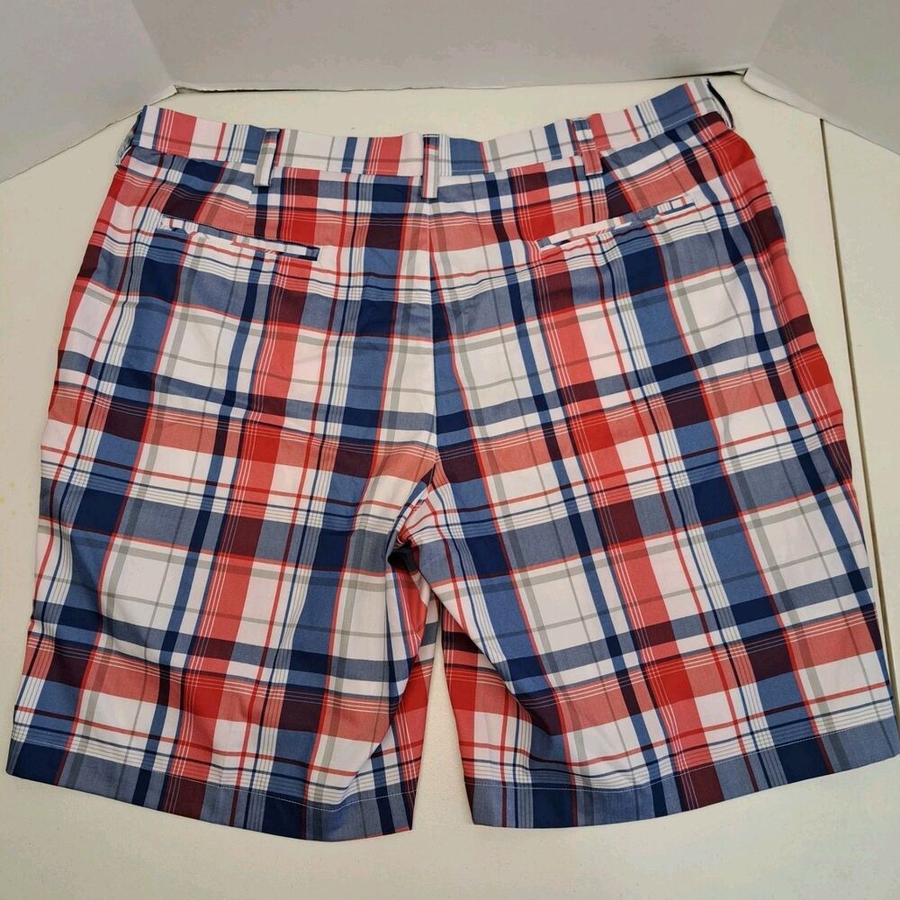 Pro Series PGA TOUR  Men's 40 Red/White/Blue Plaid Shorts - Picture 2 of 7
